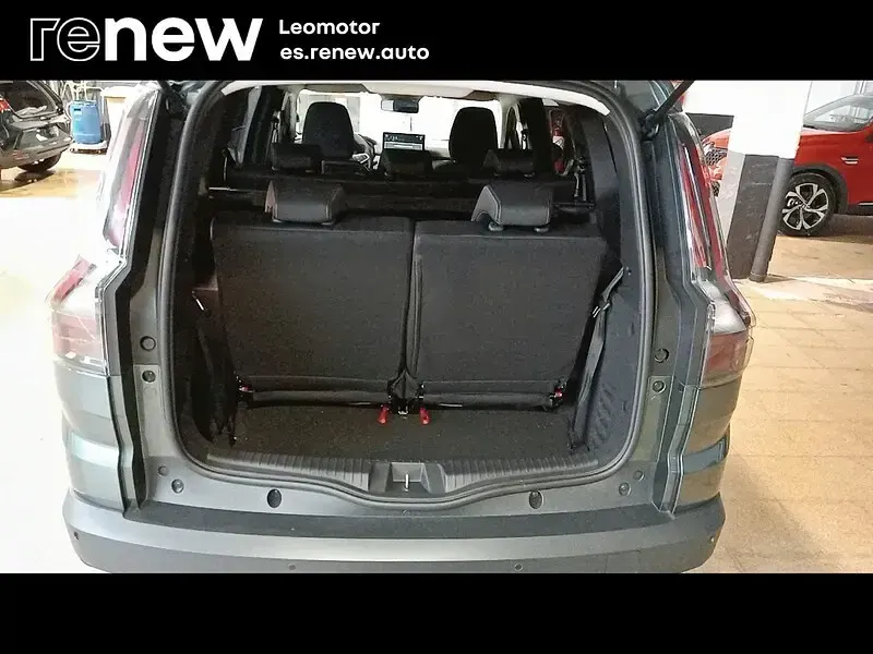 Usado Dacia Jogger Extreme 155 CV (114 kW) 2026 Verde Monovolumen