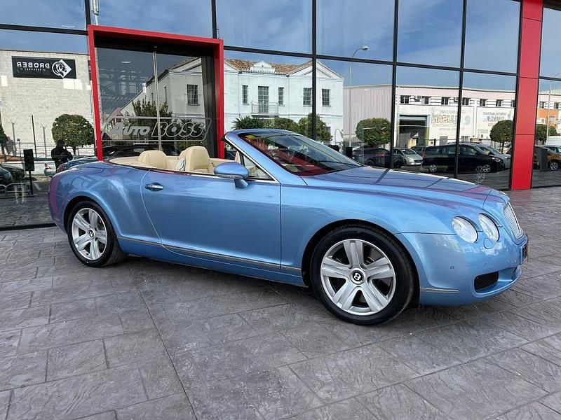 Usado Bentley Continental 560 CV (411 kW) 2008 Azul