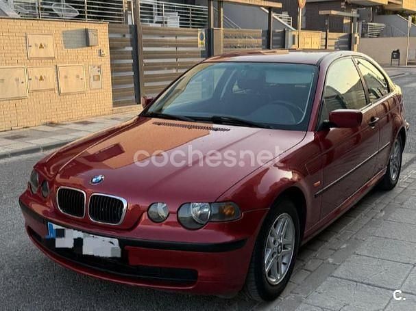 Usado BMW 318 115 CV (84 kW) 2003 Granate Berlina