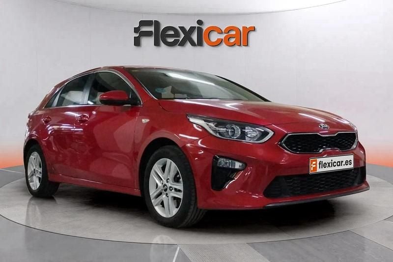 Granate Usado 2020 Kia Ceed Berlina | 12.990 € (Super precio) - Imagen 1/4