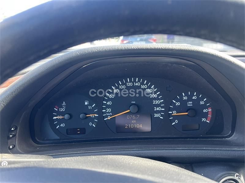 Usado Mercedes CLK230 Elegance 193 CV (141 kW) 2000 Azul Coupe