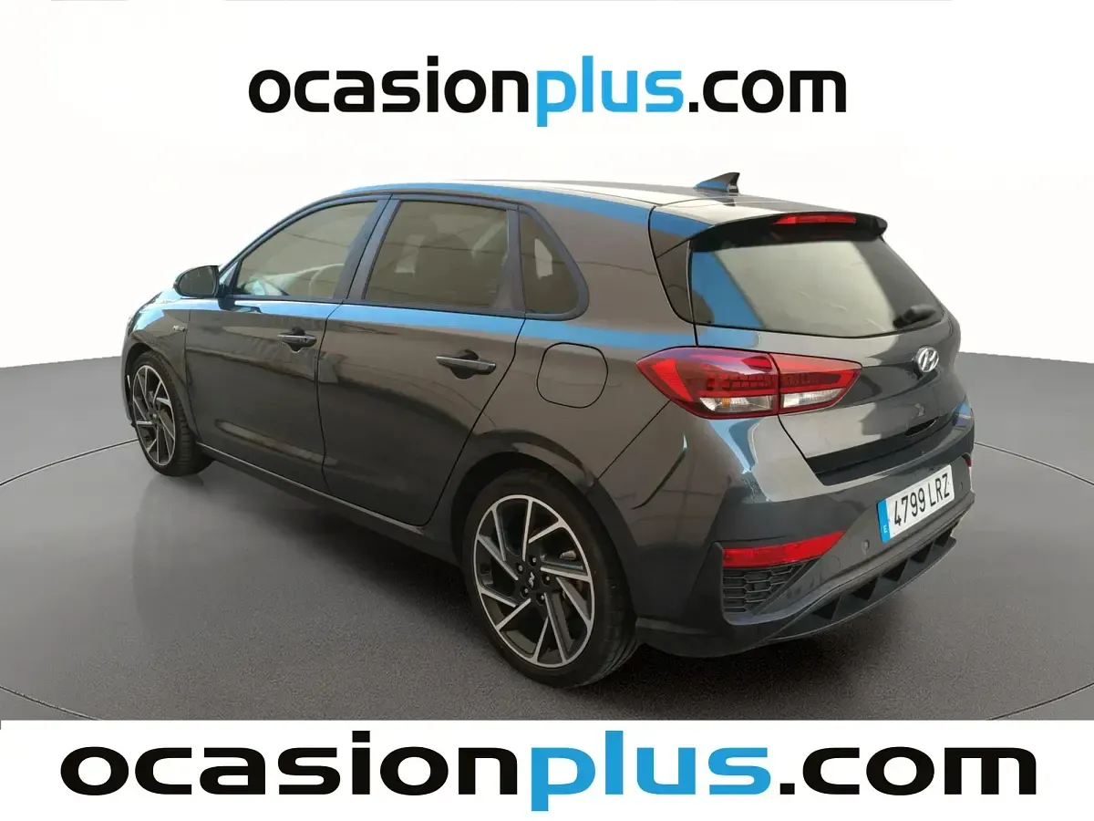 Usado Hyundai i30 N Line 160 CV (117 kW) 2021 Gris Utilitario