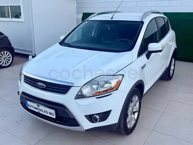 Usado Ford Kuga Titanium 140 CV (102 kW) 2011 Blanco SUV