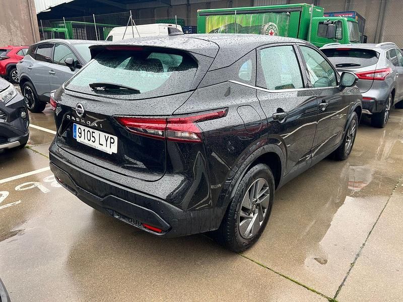 Usado Nissan Qashqai Acenta 140 CV (102 kW) 2022 Negro SUV