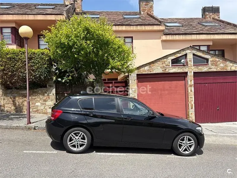Usado BMW 116 Sport Line 136 CV (100 kW) 2014 Negro Utilitario