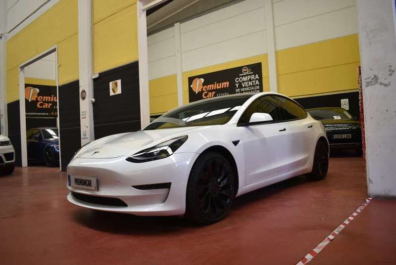 Blanco Usado 2021 Tesla Model 3 Long Range AWD Berlina | 32.990 € (Precio justo) - Imagen 1/4