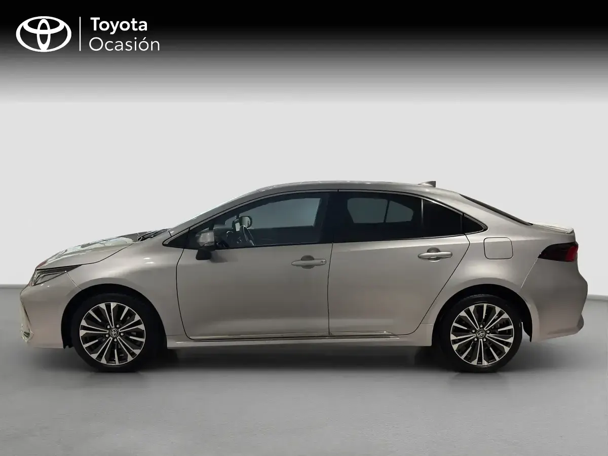 Usado Toyota Corolla Plus 140 CV (102 kW) 2025 Gris Berlina