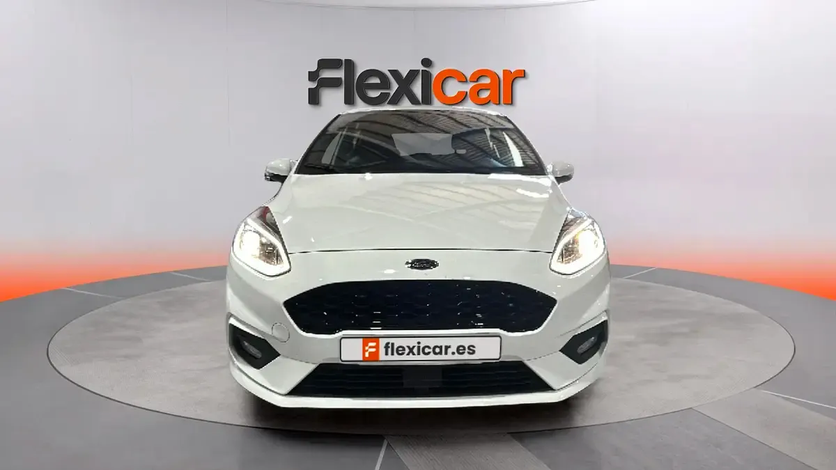 Usado Ford Fiesta ST-Line 140 CV (102 kW) 2019 Blanco Utilitario