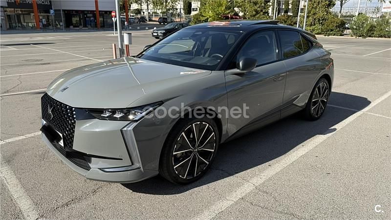 Gris / plata Usado 2022 DS Automobiles DS4 Berlina | 34.500 € - Imagen 1/4