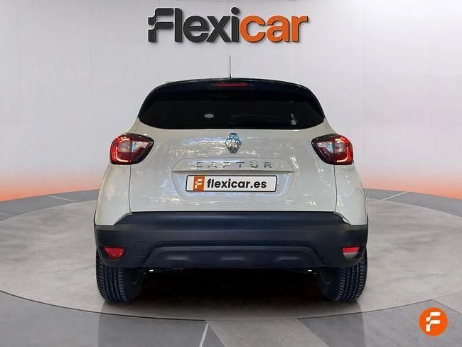 Usado Renault Captur Life 90 HP (66 kW) 2019 Branco SUV