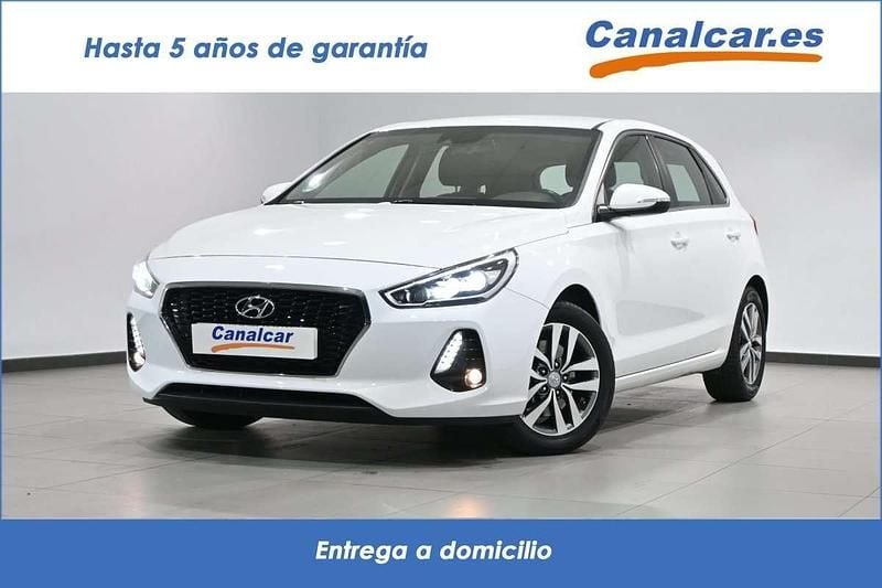 Blanco Usado 2018 Hyundai i30 Utilitario | 11.583 € (Precio justo) - Imagen 1/4