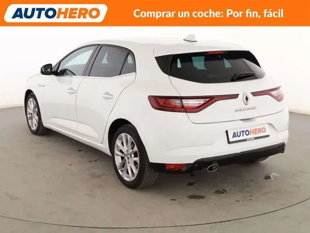 Usado Renault Mégane IV Zen 132 CV (97 kW) 2018 Blanco Utilitario