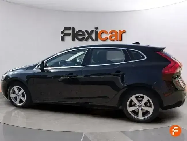 Usado Volvo V40 Inscription 150 CV (110 kW) 2016 Negro