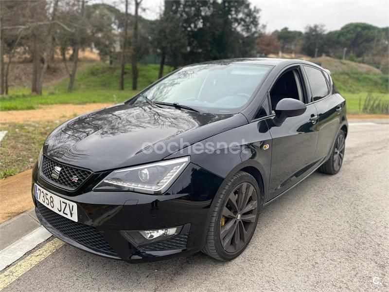 Usado Seat Ibiza Style 110 CV (80 kW) 2017 Negro Berlina
