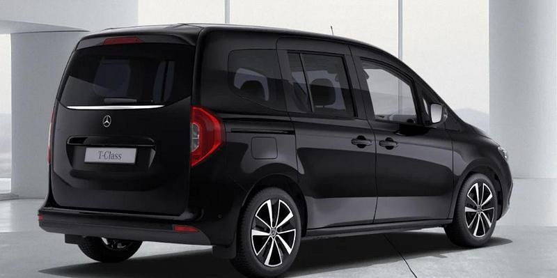Nuevo Mercedes T180 115 CV (84 kW) 2025 Negro Monovolumen