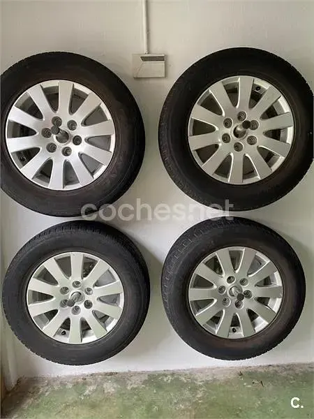 Usado Mitsubishi Montero 250 CV (183 kW) 2009 Gris / plata SUV