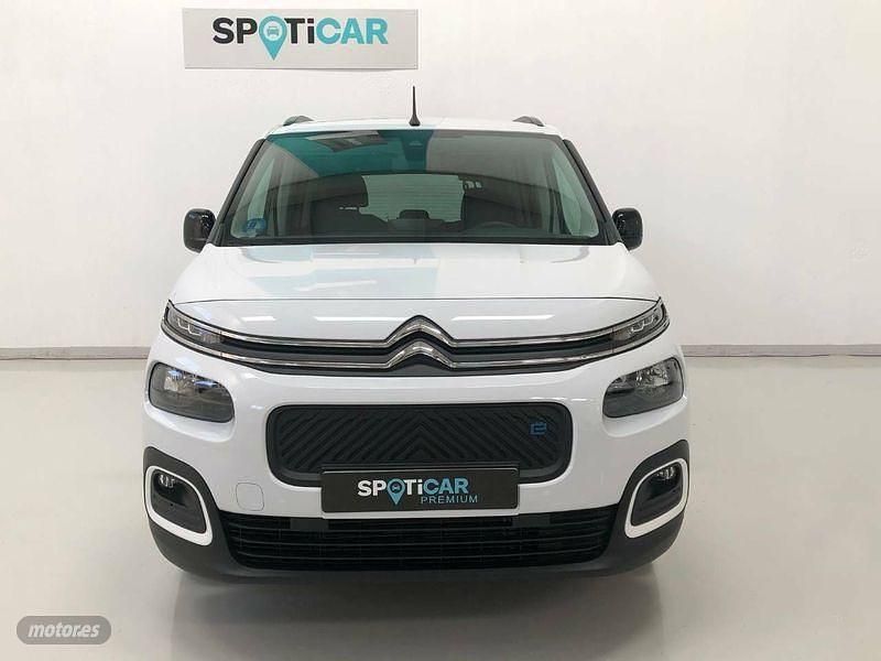 Usado Citroën Berlingo 100 kW (136 CV) 2024 Blanco Monovolumen