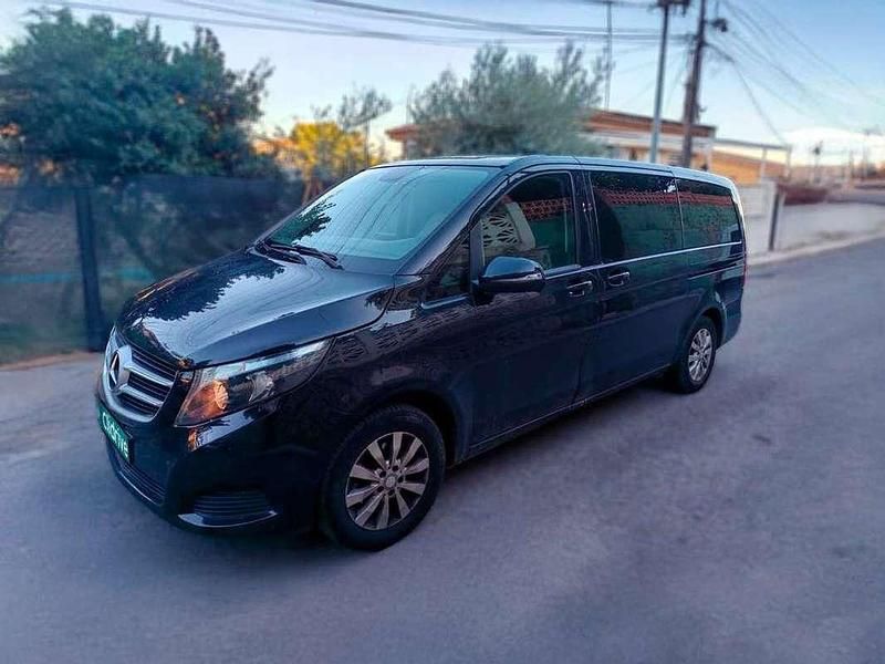 Usado Mercedes V220 Avantgarde 163 CV (119 kW) 2017 Negro Monovolumen