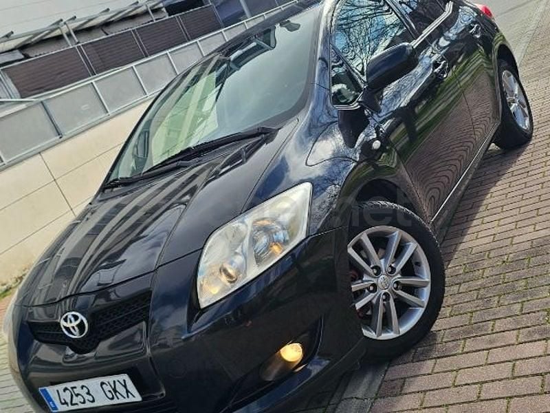 Usado Toyota Auris X-plore 101 CV (74 kW) 2009 Negro Utilitario