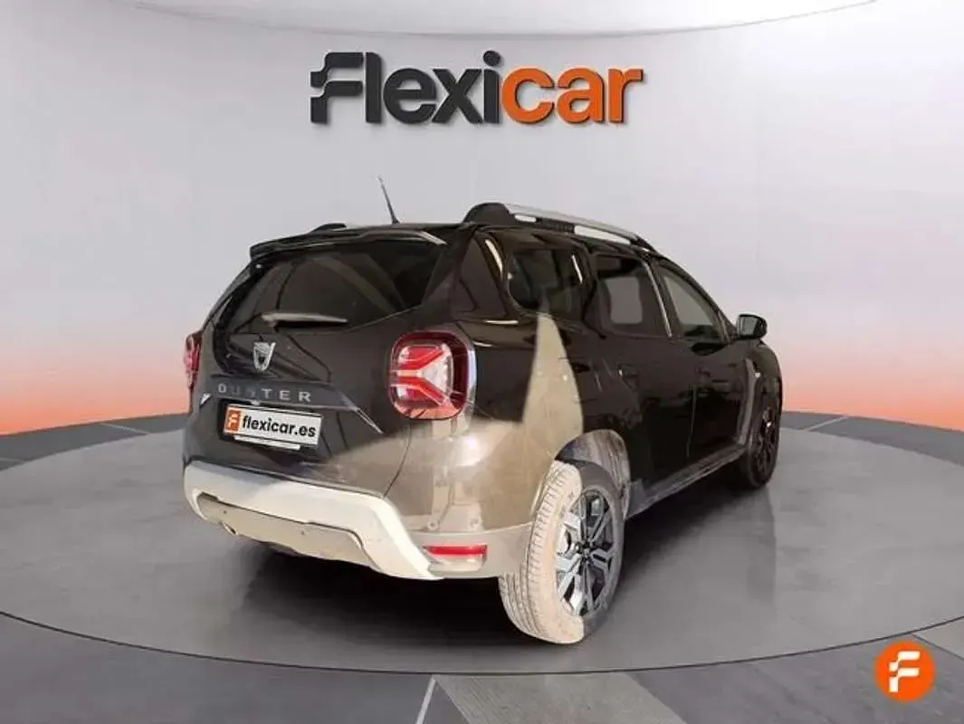 Usado Dacia Duster Expression 131 CV (96 kW) 2022 Negro SUV