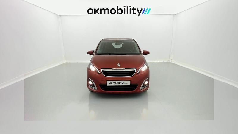 Rojo Usado 2022 Peugeot 108 Allure | 10.250 € (Precio justo) - Imagen 1/4