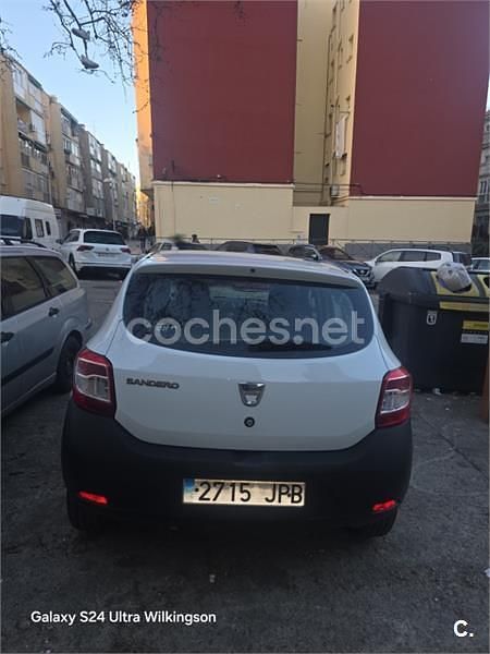 Usado Dacia Sandero Base 75 CV (55 kW) 2016 Blanco Berlina