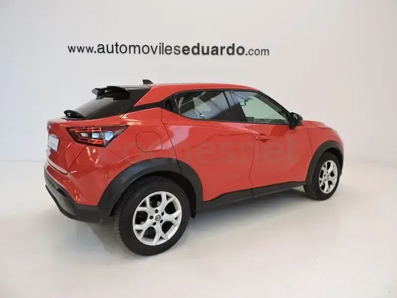 Usado Nissan Juke N-Connecta 114 CV (83 kW) 2021 Rojo SUV