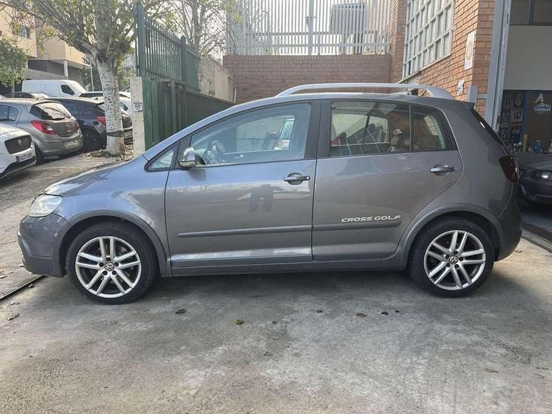 Usado VW Golf Plus Cross 160 CV (117 kW) 2010 Gris Monovolumen