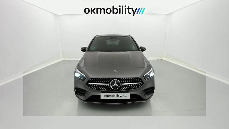 Usado Mercedes 200 AMG line 150 CV (110 kW) 2022 Gris montaña