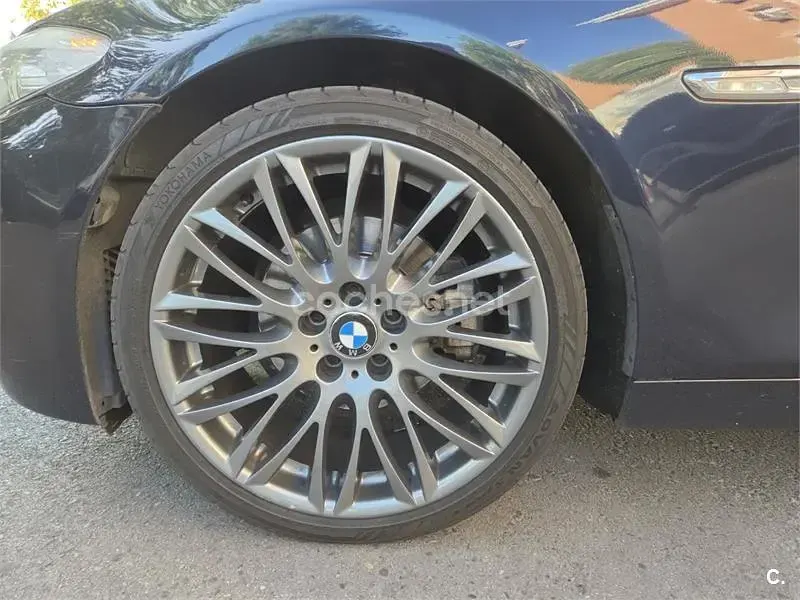 Usado BMW 523 Sport Line 190 CV (139 kW) 2011 Azul Berlina