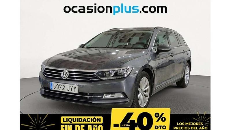 Gris Usado 2017 VW Passat Advance Familiar | 17.150 € (Precio justo) - Imagen 1/1