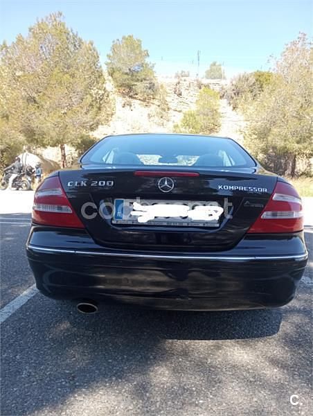 Usado Mercedes CLK200 Avantgarde 163 CV (119 kW) 2004 Negro Coupe