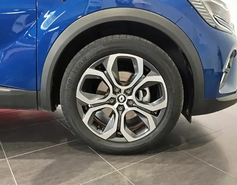 Usado Renault Captur Techno 160 CV (117 kW) 2022 Azul SUV