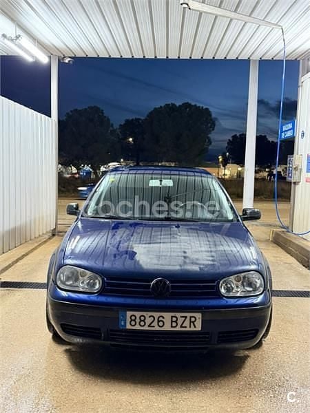 Usado VW Golf IV Conceptline 105 CV (77 kW) 2002 Azul Berlina