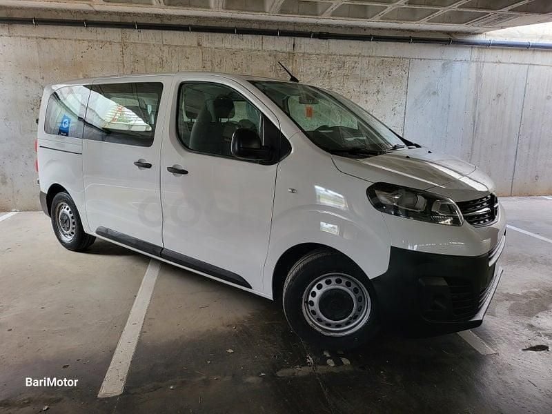 Usado Opel Zafira Life Business Edition 120 CV (88 kW) 2021 Blanco Monovolumen