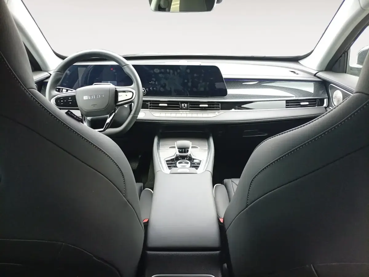 Nuevo Ebro s700 Luxury 224 CV (164 kW) 2026 Negro SUV