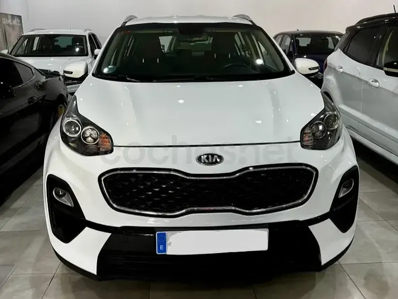 Usado Kia Sportage 115 CV (84 kW) 2021 Blanco SUV