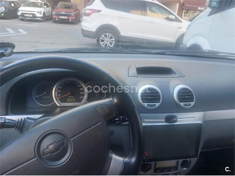 Usado Chevrolet Lacetti CDX 109 CV (80 kW) 2005 Negro Berlina