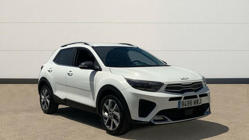 Blanco Usado 2024 Kia Stonic GT-Line SUV | 21.900 € (Precio justo) - Imagen 1/4