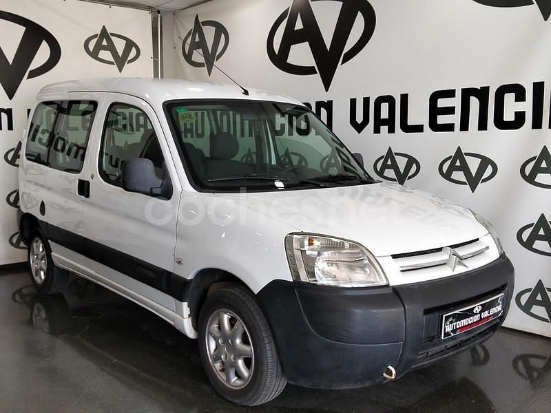 Blanco Usado 2011 Citroën Berlingo Monovolumen | 5999 € (Super precio) - Imagen 1/4