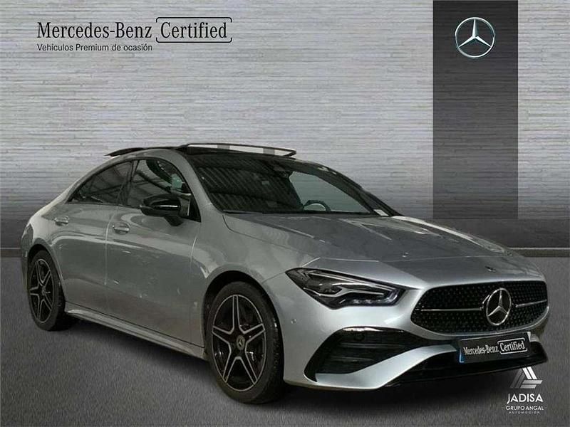 Usado Mercedes CLA200 163 CV (119 kW) 2025 Berlina