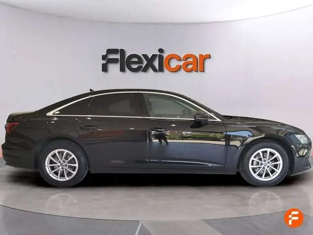 Usado Audi A6 204 CV (150 kW) 2019 Negro Familiar