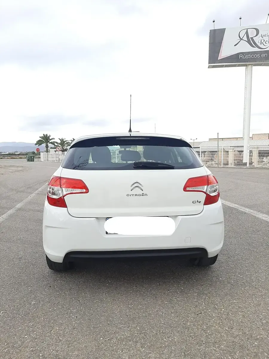 Usado Citroën C4 Business Class 92 CV (67 kW) 2014 Blanco