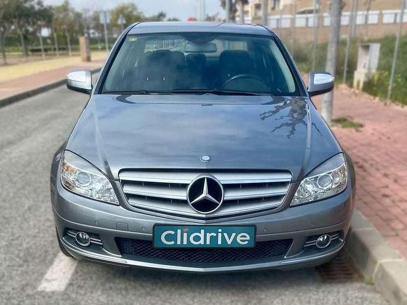 Usado Mercedes C220 170 CV (125 kW) 2008 Gris Berlina