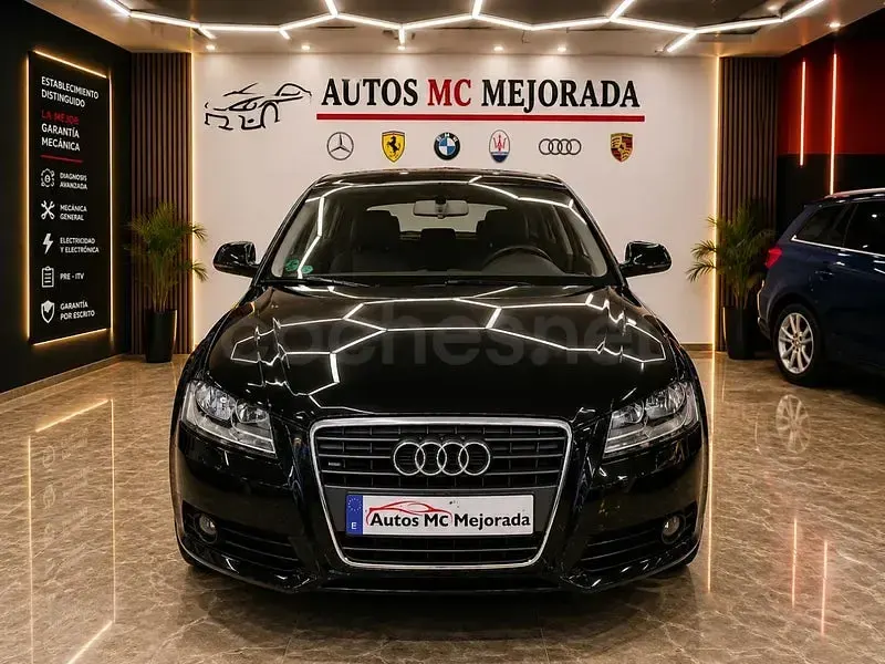 Usado Audi A3 Ambiente 102 CV (75 kW) 2008 Negro Utilitario