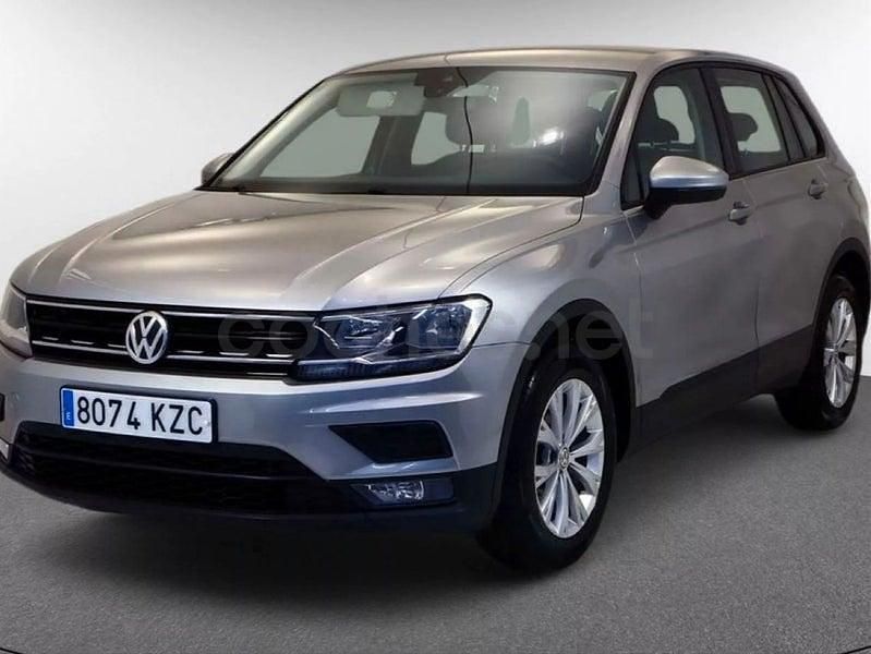 Usado VW Tiguan Edition 150 CV (110 kW) 2019 Gris / plata SUV