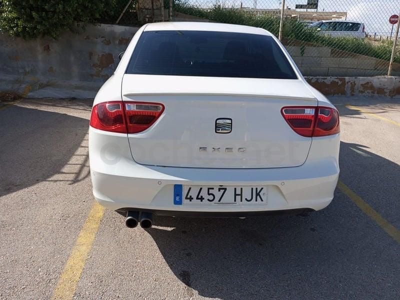 Usado Seat Exeo Sport 143 CV (105 kW) 2012 Blanco Berlina