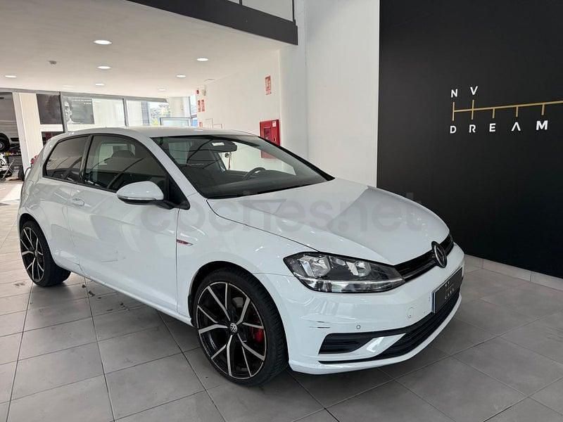 Usado VW Golf VII Advance 115 CV (84 kW) 2019 Blanco Berlina