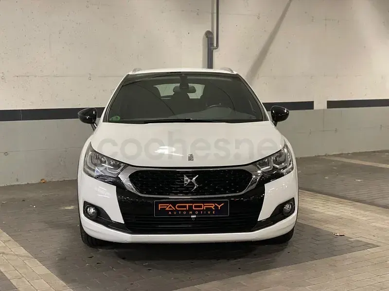 Usado DS Automobiles DS4 Crossback 120 CV (88 kW) 2018 Blanco SUV