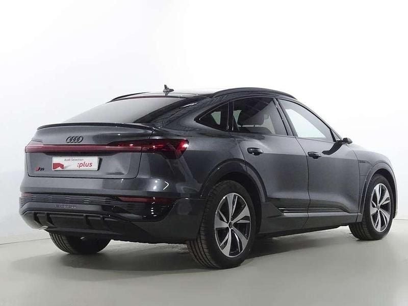 Usado Audi e-tron Sportback S-Line 300 kW (408 CV) 2023 Gris SUV